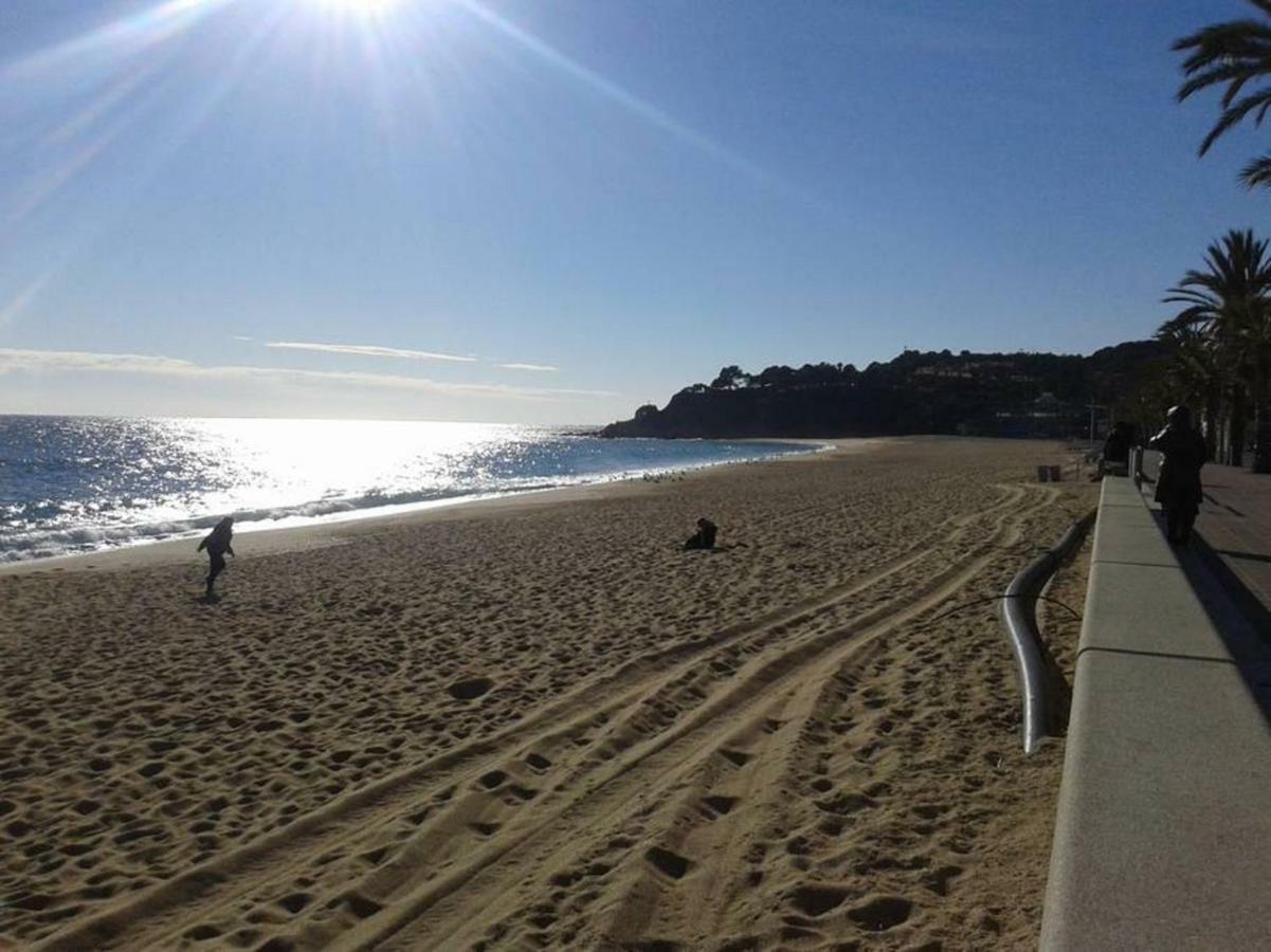 Maison Lamic 1 Lloret de Mar Bagian luar foto